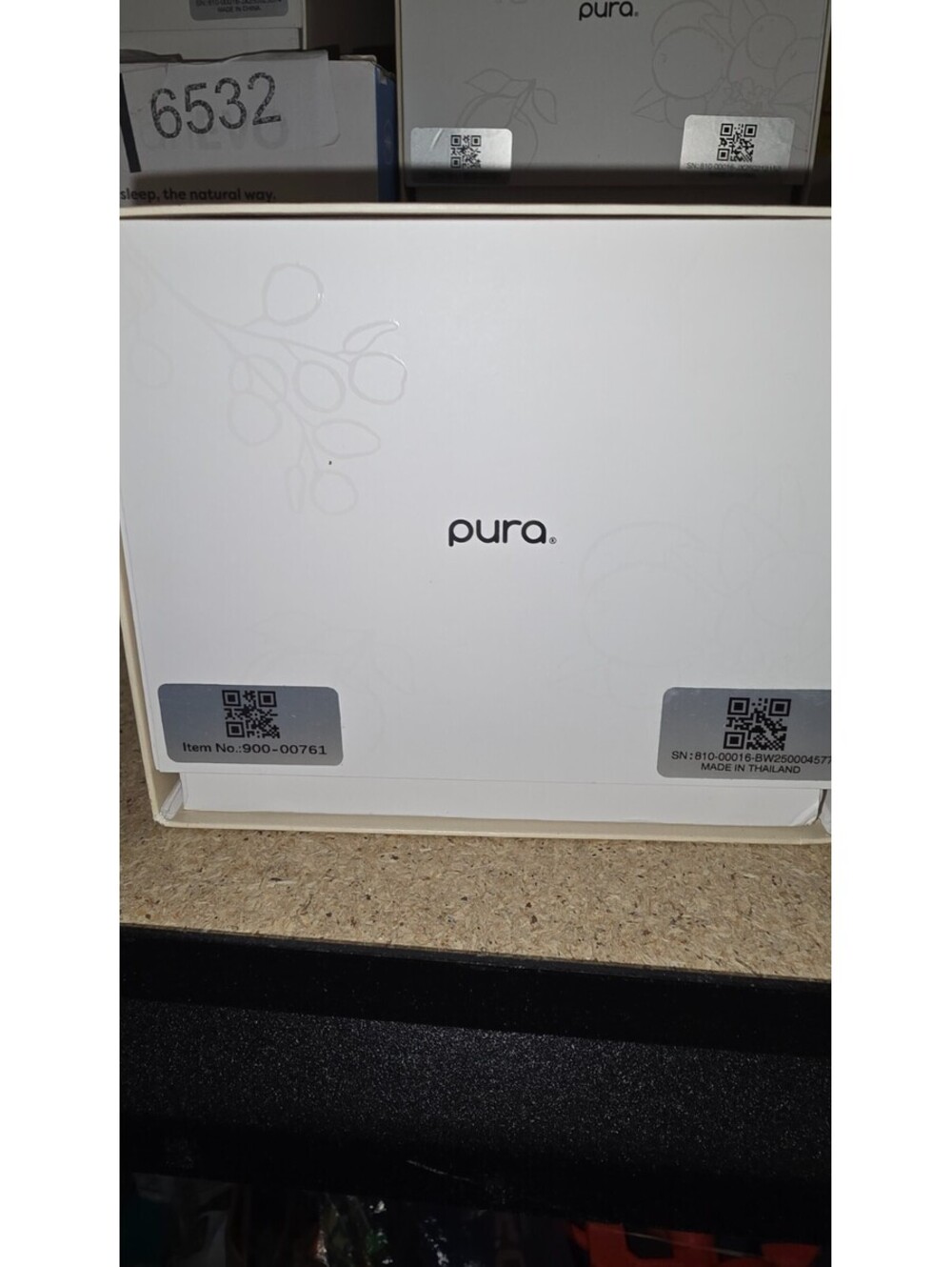Pura 4 Smart Fragrance Diffuser WITH 2 Scents (2025 version, not recalled) - Picture 7 of 9